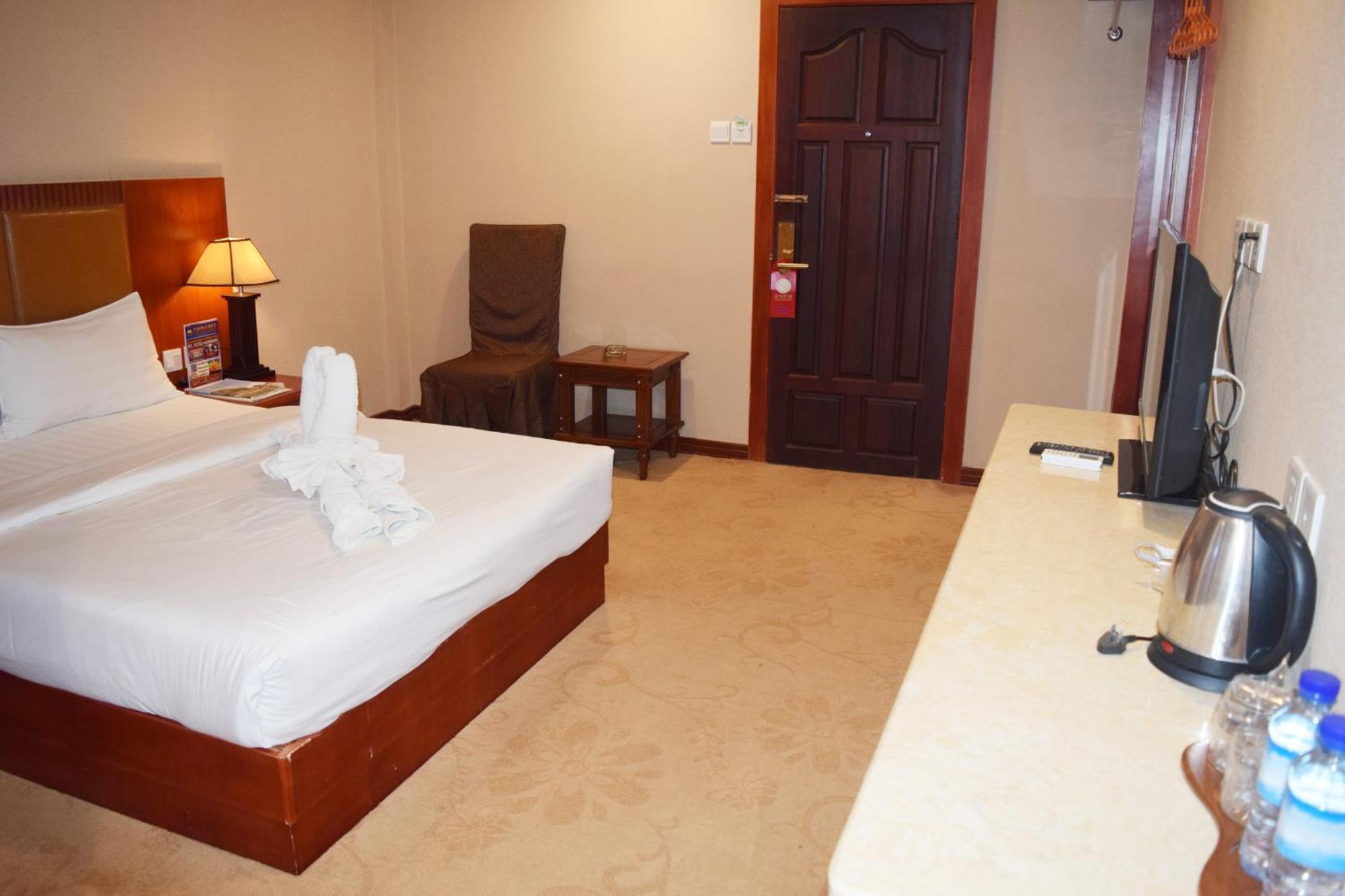 Dansavanh Vientiane Hotel Exterior foto