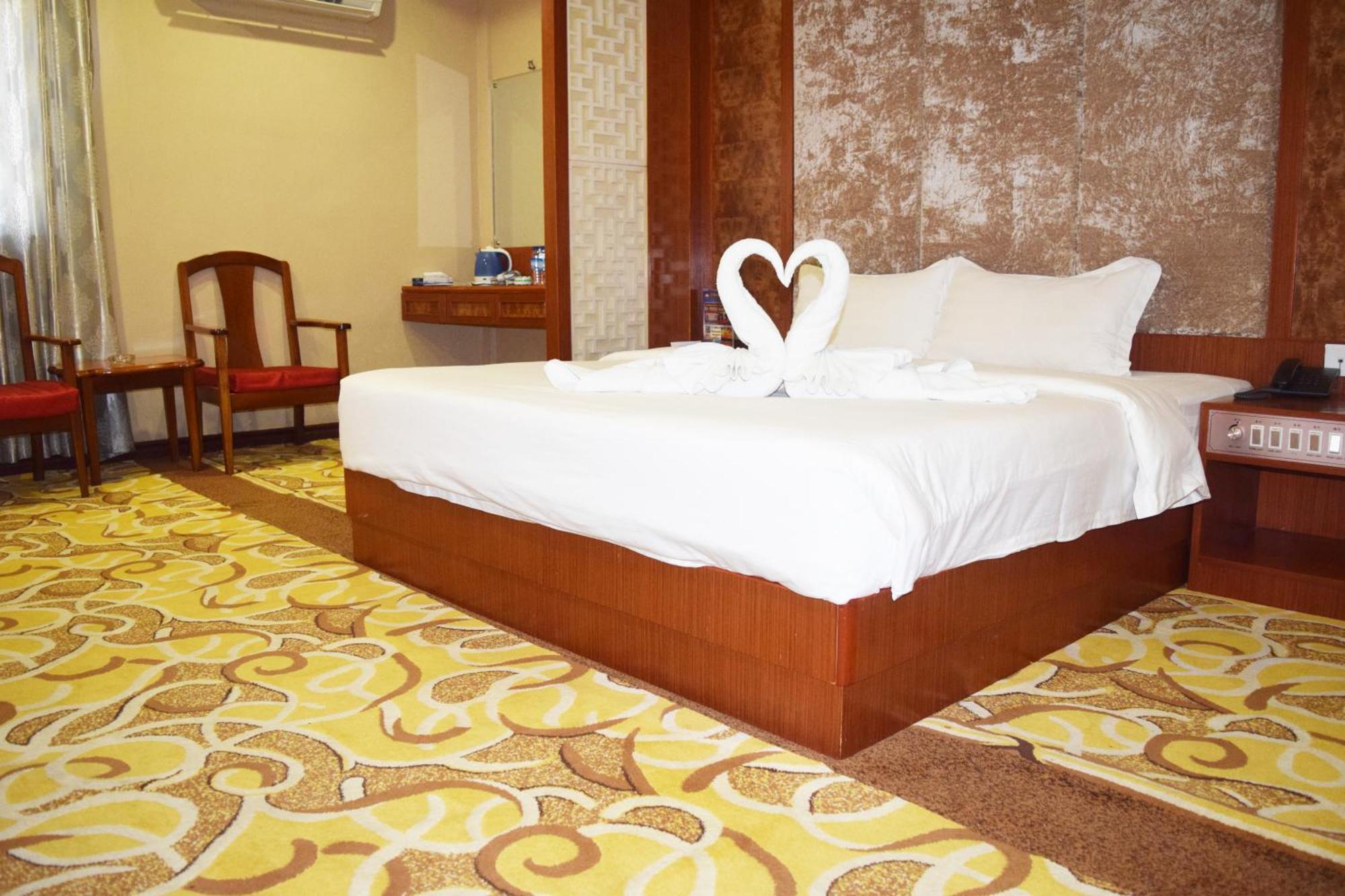 Dansavanh Vientiane Hotel Exterior foto